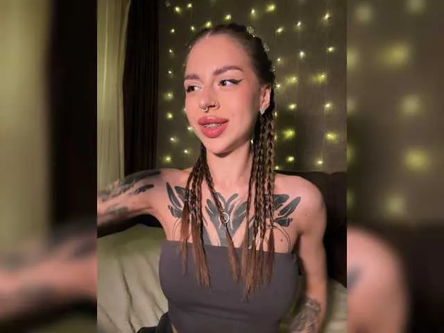 -Aperol- — Freechat on BongaCams