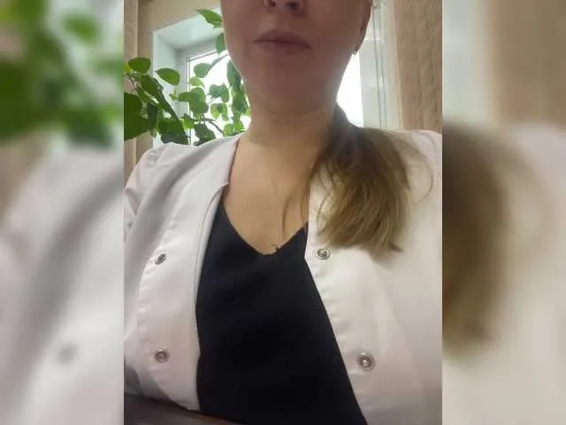 BongaCams -Jolly- is Freechat -Jolly- — Beautiful natural tits here! A pearl in a shell is waiting for you in full private!