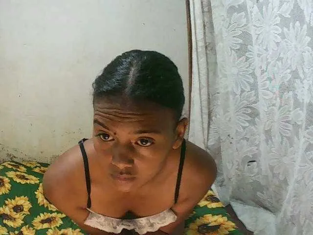 Amelliiah — wanna cum with u,to sit in ur face+pussywanna feelling good with uTODAY   TOTAL:3000 REMAIN:2600