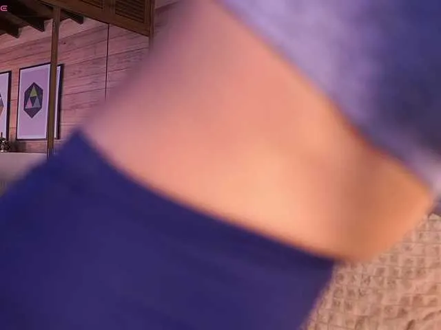 AmmyScott — @goal: Ammy, sexy dance+ seduce me!     69tkns x 50 sec controlling my toy  let's live a unique experience 