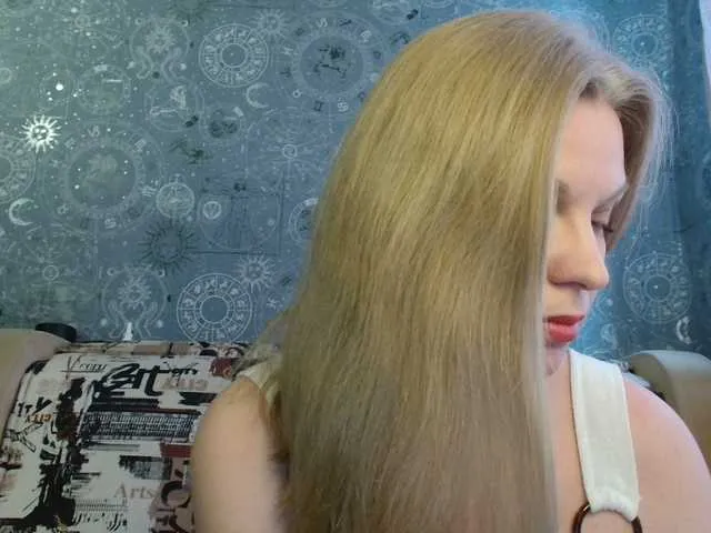 BlondeFox — Freechat on BongaCams