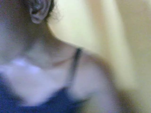 chrisnah from BongaCams is Freechat