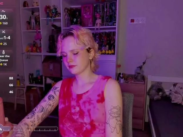 Cool-Love from BongaCams is Freechat