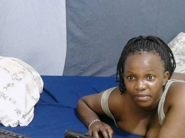 Cutie-lynda — Freechat on BongaCams