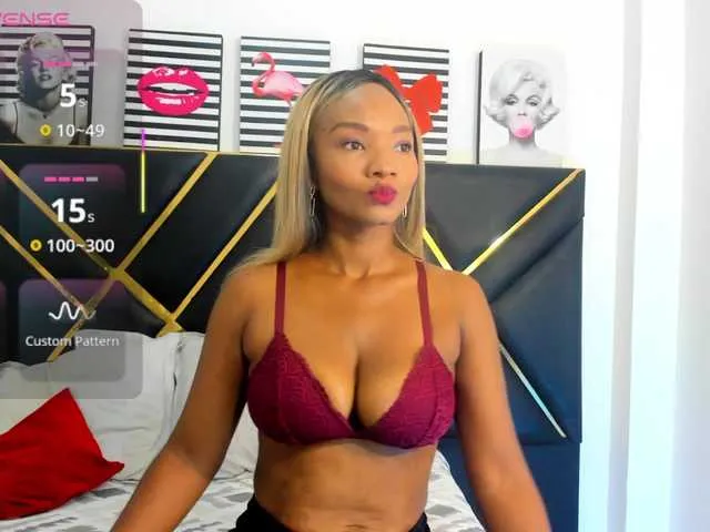 Gina-Latin — Hello nice, how rich you are here, if you want to be with a good complacent and burning company you are in the right place, I like to make me vibrate with my lush have many orgasms until I reach Squirt if you want you will have it