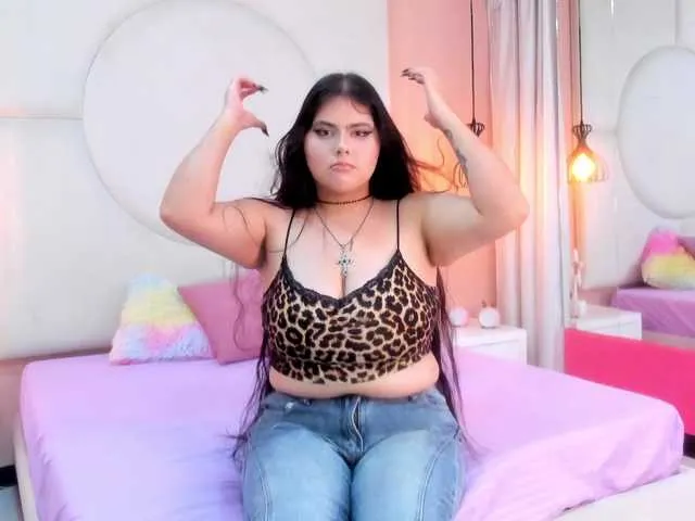 Heily-Queen — @remain BOOB SHOW OIL!! 699 THIS CUTE AND SEXY GIRL WANTS YOU TO SEE HOW SHE FUCKS HER BIG AND DELICIOUS BOOBS WITH OIL !!