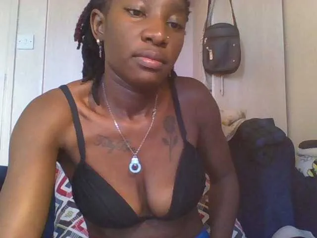 Hornycammy23 — Freechat on BongaCams