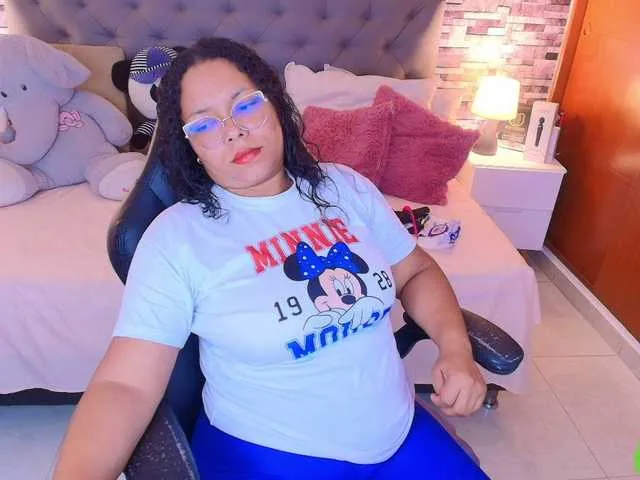 italy-boobs — Hello guys #bigboobs #anal #bigass #squirt #lovense #deepthroat #new #heels #young #bigtits #feet #party ........my favorite tip is 15