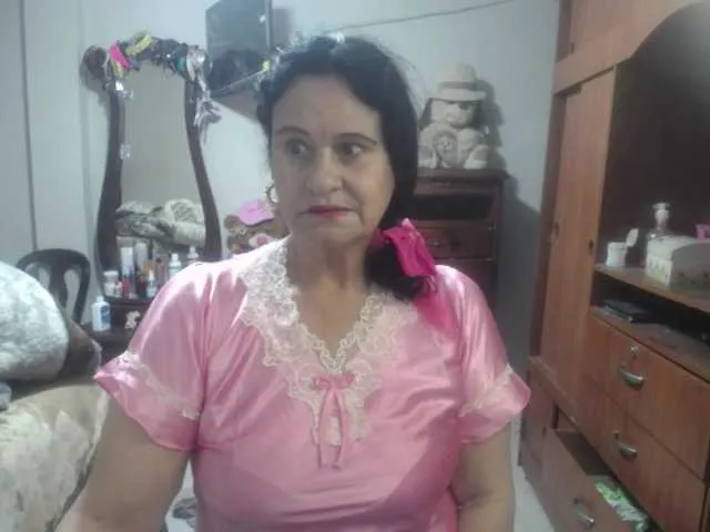 jazmin-mature — masturbation pussy  @remain @sofar  #mature #latina  #c2c #ass #pussy 