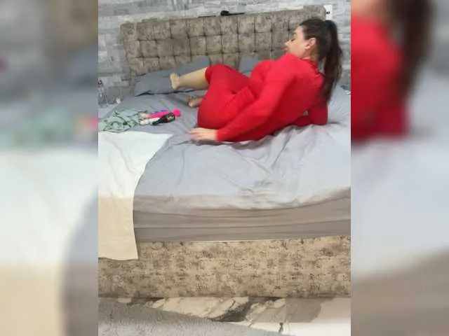 Kimberly1995 — After 3000 tokens squirt and anal   # anal #bigass # bigtitts #domina #milf #suck