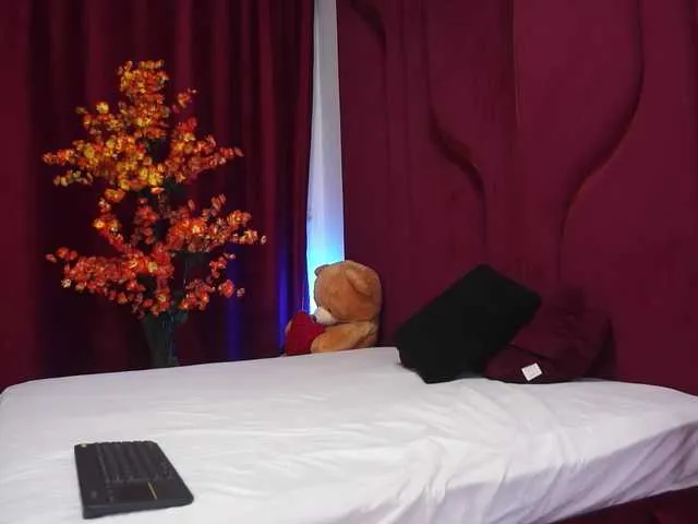 KiraDesirex — Freechat on BongaCams