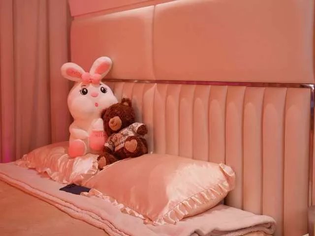 LiaGotti from BongaCams is Freechat