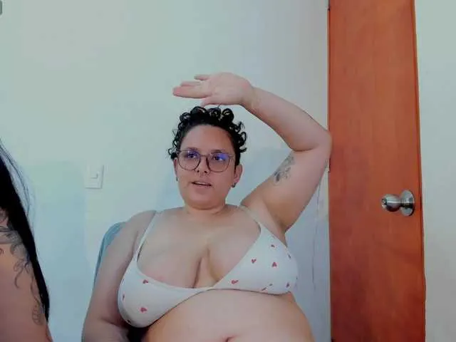 BongaCams MABELANDDANNY is Freechat MABELANDDANNY — We are funny | My active toy | PROM:bounces our tits 150tk