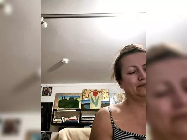 MariaAnaDei from BongaCams is Freechat