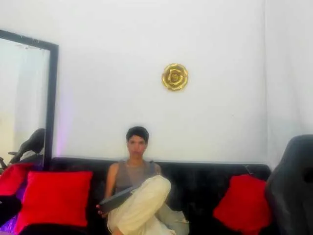 marley-luna — hey i am new!!!