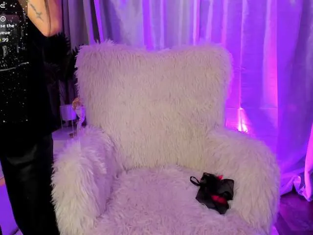 Paris-x-Hilton — Pleasure and fun, makes me feel free and naughty! Try me now.I'm a true expert of causing pleasure to people! 