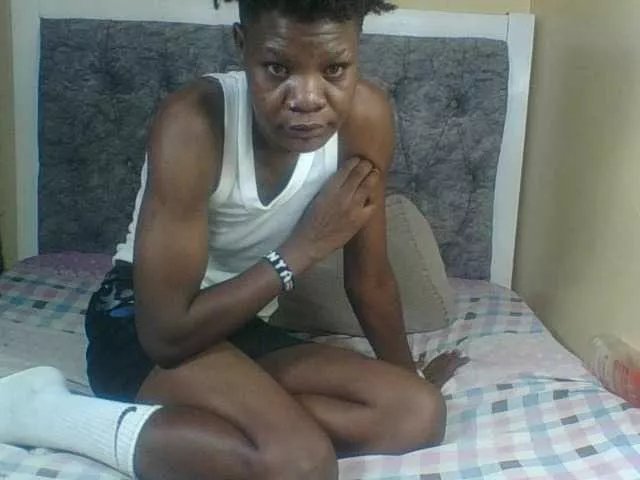 Petites-ebony from BongaCams is Freechat