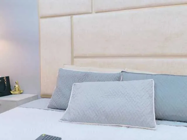 RubyScarlett — Thiscute Girl wants to meet you, don't leave without saying hello,I promise you laughter, games, dancing and a lot of adrenaline. I love that you pamper me and make me vibrate.!( FAV NUMBERS!! -- 5,18,25,38,65,110)  always chat free and be my lover