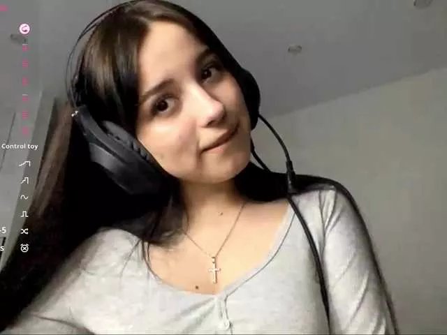 ShandraVanderwege from BongaCams is Freechat