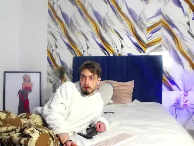 SophiaVelvet — stay happy, stay horny with me 