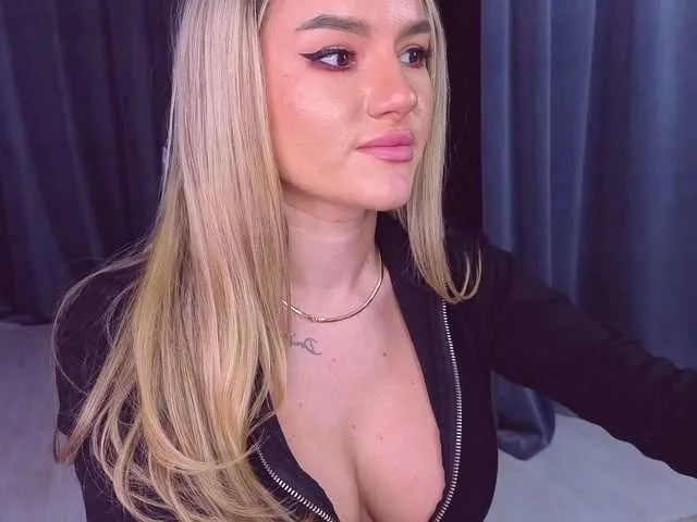 SpoilM3Mor3 — Get this pussy wet in @remain #bigboobs #teen #booty #pussy #privat