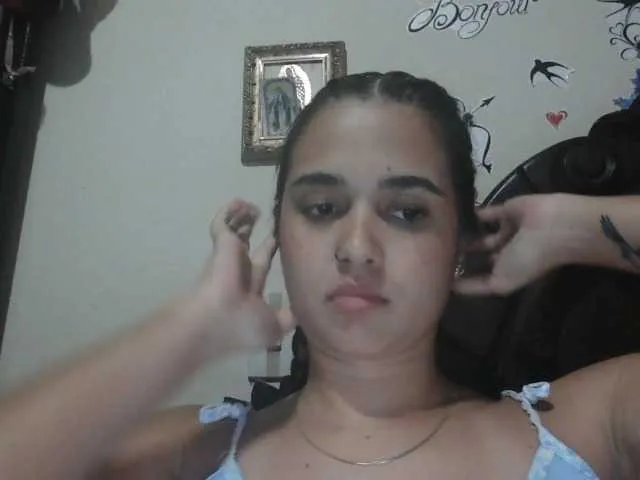 BongaCams trianabell is Freechat trianabell — my pussy vibrates, that excites me and makes me very hot