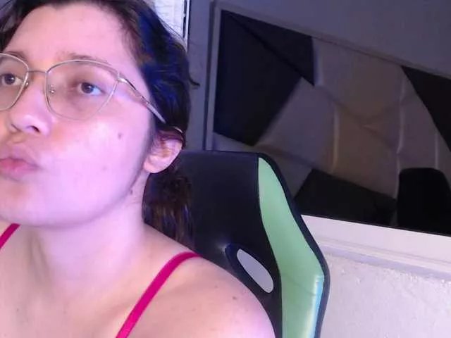 trixxxye from BongaCams is Freechat