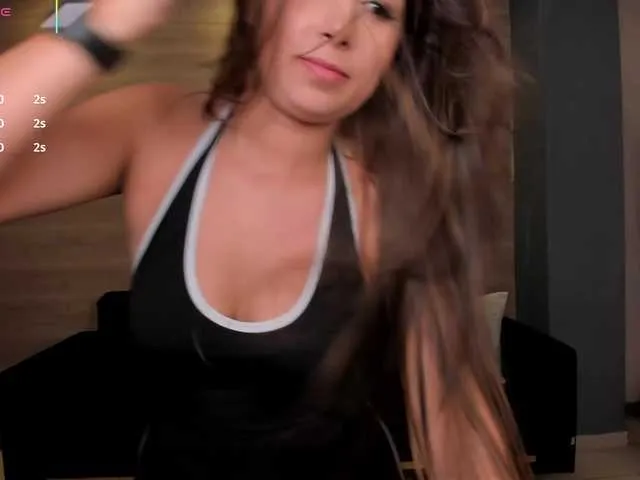 VeronicaBlue — Make me come while you're inside me   At goal: Wet pussy taste + Cum Show  @sofar  @total Tokens  IG:veronica_bluue