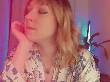 5_in_one — Get to know me better  #smile #sweet  #curvy #tease #feet #mommy [666 tokens remaining]