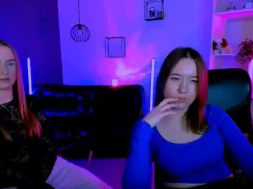 _kellykitten_ — GOAL: spank ass [22 tokens remaining] Welcome to my room! #tease #shy #teen #lovense #cute