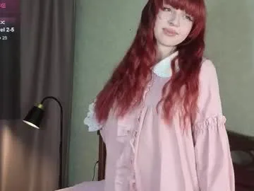 _lucystars on Chaturbate