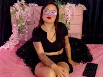 alessia_mystique — GOAL: Ride dildo [201 tokens remaining]  Im Alessia  | Bounce, spank & shake it just for you  | Nerd and sexy girl #bigass #latina #pantyhose #feet #heels