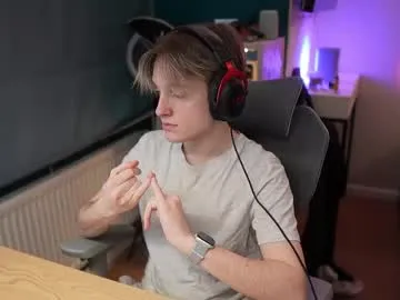 Chaturbate alexycutie is Freechat alexycutie — Happy Valentine's Day <3 #blowjob #gay #pvt #twink #couple