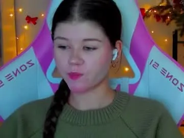 alice_tails on Chaturbate