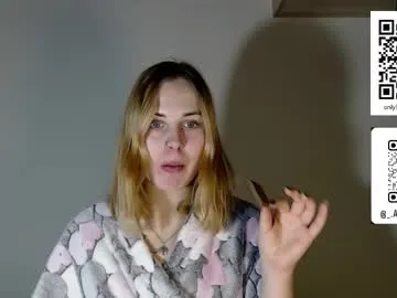 alismoona on Chaturbate