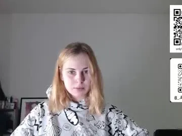 alismoona on Chaturbate