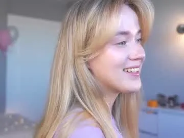 aluntick from Chaturbate