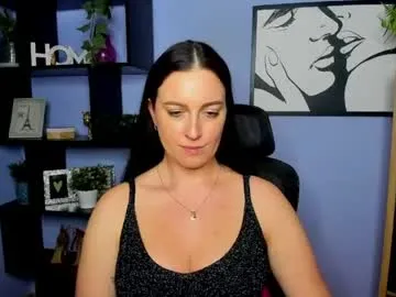 amanda_burn — #bignaturalboobs #tease #joi #sexy #dominant -------> 5 tkns / PM