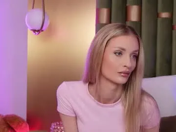 ameliaangell on Chaturbate