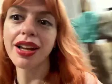 andrabrouillard — Hi! My name Lina MY GOAL : CHECK MY OUTFIT [15 tokens remaining]