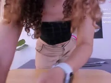 angela_donnato — GOAL: footbojs [42 tokens remaining] 