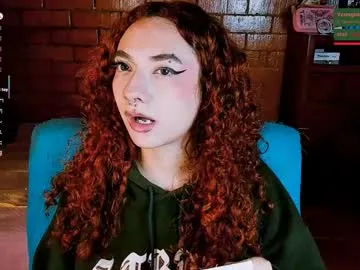 annycolin on Chaturbate