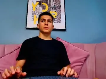 aron_pulse — Aron Live Room --  Hot latin body, pure temptation  Dare to watch  - Goal: Latin seduction  [70 tokens left] #bigcock #cum #muscle #young #lovense