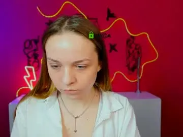 arya_icon — GOAL: if u like mel [333 tokens remaining] Welcome to my room! #nonude #cute #shy #naturale #new