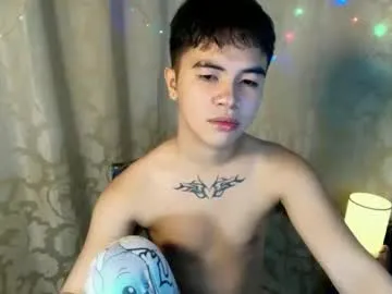 asiancarl_bigcock on Chaturbate