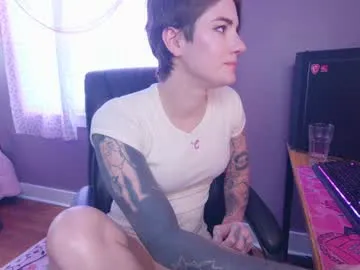 aynmarie — skirt off [339 tokens remaining]