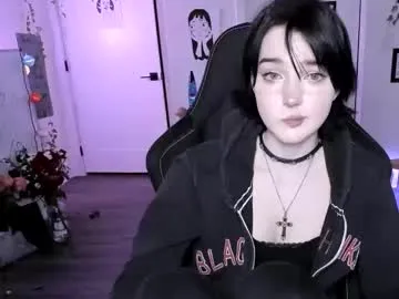 Chaturbate blackberryfizz is Freechat blackberryfizz — hii I am back from gym, my pvts are open happy corporate holiday my fellow single gooner losers #natural #goth #teen #cute #smalltits
