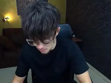 Chaturbate bodhihayes is Freechat bodhihayes — Welcome to my room! New and let's get to know each other! - Repeating Goal: Naked Flex show 10 mins - #bigcock #cum #feet #new #young