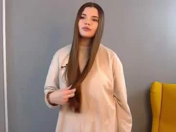 boniesmith — GOAL: show my body #new #shy #cute #18 #natural [90 tokens remaining]