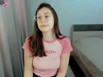 briannamellers — show under T-shirt #bigboobs #hairy #lovense #18 #feet [107 tokens remaining]